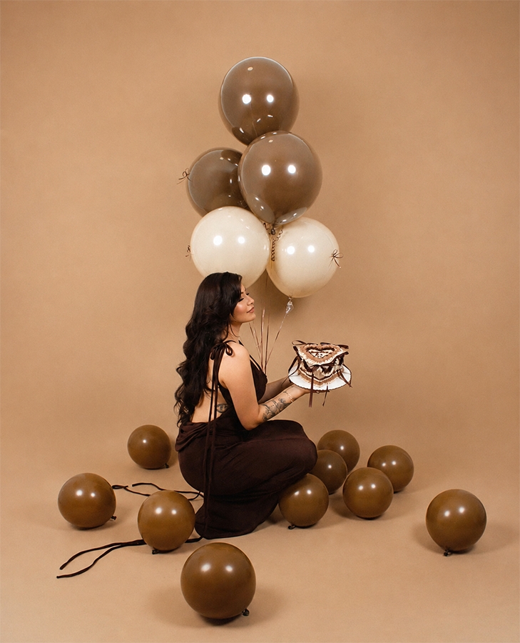 Custom balloon decoration by Monchis Balloons